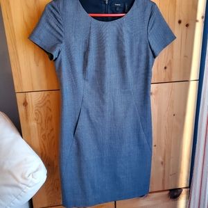 Theory Grey Virgin Wool Short Sleeve Fitted Dress size 4